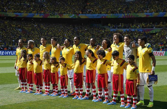 Braziltí fotbalisté by si rádi zazpívali hymnu své zem i po vítzném finále. Stejnou anci má ale zatím stále jet sedm dalích tým.
