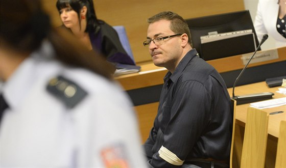 Osmatřicetiletý Martin Bódiš u zlínského soudu, kde se zodpovídal z obžaloby z...