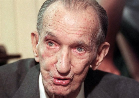 Jan Karski v roce 2000.