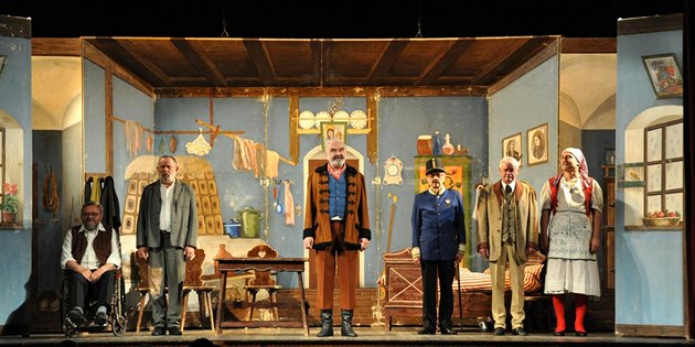 Prezident vyrazil na Cimrmany. Jsem fanoušek, přiznal. Návštěva se plánovala týdny