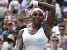Americká tenistka Serena Williams zdraví diváky po postupu do 3. kola...