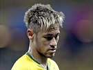 Jedna z nejvtích hvzd ampionátu - brazilský útoník Neymar a jeho blond...