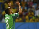VEDEME! Nigerijský útoník Peter Odemwingie se raduje z gólu proti Bosn.