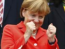 Kancléka Angela Merkelová nmeckému týmu v souboji s Portugalskem drela psti...