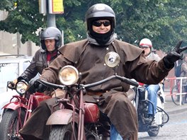 Nejen motocykly znaky Indian vyrazily za velkého zájmu Praan i turist na...