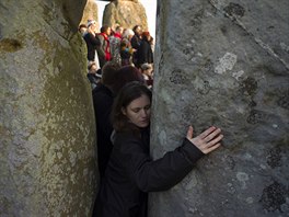 Oslavy slunovratu u Stonehenge (Spojené království, 21. ervna 2014).