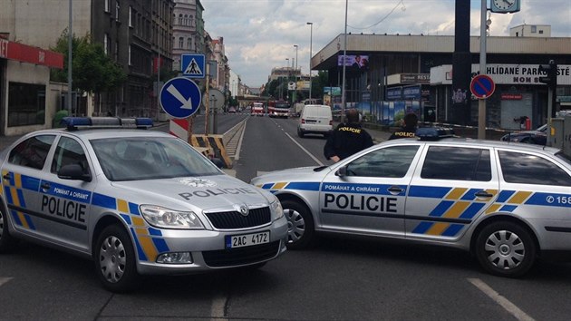 Pi rekonstrukci plynovodu ve Strakonick ulici nevydrel tlakov uzvr potrub (24.6.2014)