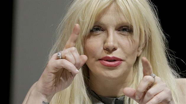 Courtney Love (Cannes, 18. ervna 2014)