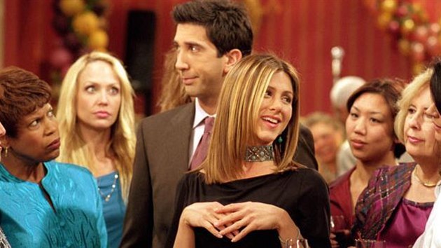 David Schwimmer a Jennifer Anistonov coby Ross a Rachel v serilu Ptel