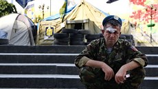 V srdci Kyjeva ve vojenských stanech dál zstávají stovky revolucioná z...