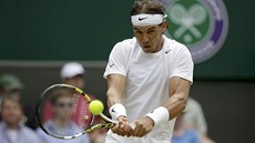 panlský tenista Rafael Nadal hraje ve Wimbledonu znovu proti Rosolovi.