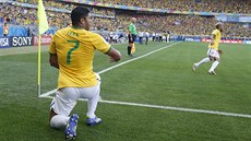 Brazilský útočník Hulk během oslavy gólu zjistil, že mu rozhodčí odpískal...