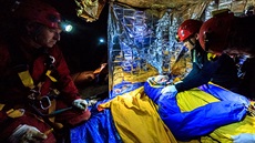 Speleologie, jesky�á�i, zran�ní, záchrana, úraz, cvi�ení.