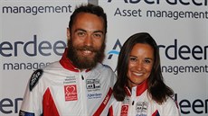 James Middleton a Pippa Middletonová ujeli na kole  za est dní 4 800 kilometr...