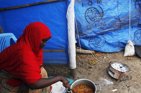 Somálská uprchlice v kempu OSN v hlavním mst Jiního Súdánu Dub (8....