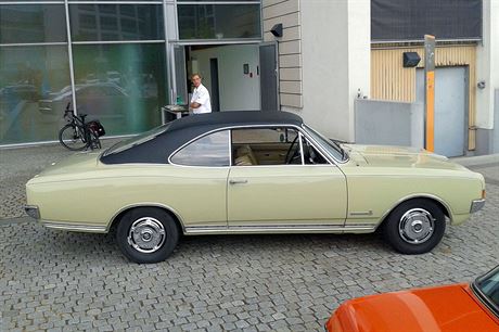 Opel Commodore