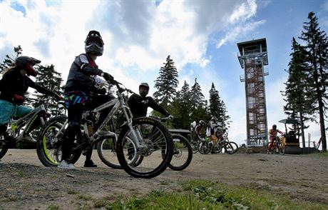 Bikei na piáku.