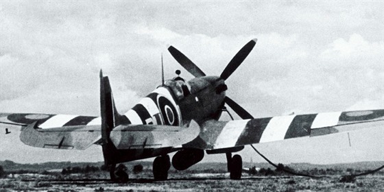 Spitfire 312. čs. stíhací perutě RAF během operace Overlord