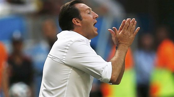 Belgický trenér Marc Wilmots bhem tvrtfinále MS proti Argentin.