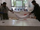 Pi atentátu na eské vojáky u základny Bagrám umíraly i afghánské dti. (8....
