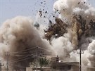 Kou a sutiny se valí po explozi meity v Mosulu.