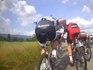 Na závod Kolem výcarska mli cyklisti na svých kolech kamery, take je moné...