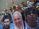 Argentintí fanouci vytáhli pi osmifinále mistrovství svta plakáty se svými...