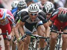 NMECKÝ BÝK. Marcel Kittel (v ele) zatím spurtm na Tour de France dominuje,...