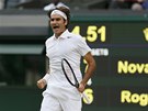 Roger Federer ve tvrtém setu odvrátil mebol a vrátil se do hry o svj osmý