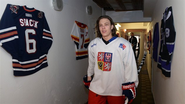 David Pastrk na kempu hokejov reprezentace do 18 let v Rokycanech