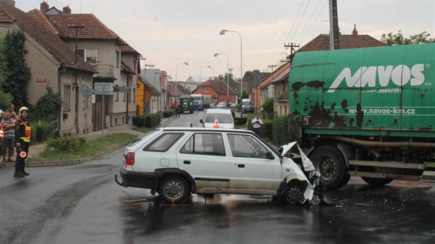 Nehoda felicie a nkladnho auta v Kyjov (8. ervence, 2014).