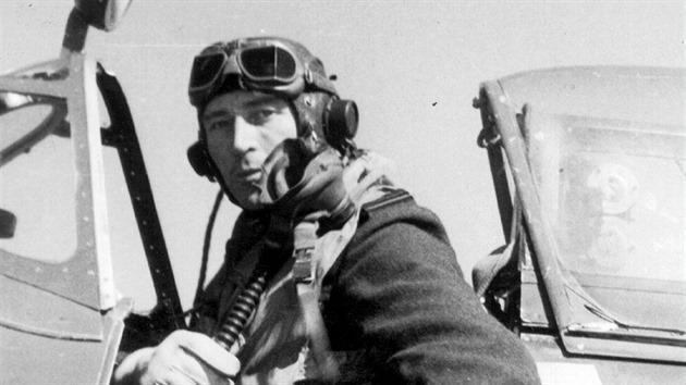 W/Cdr Tom� Vyb�ral velel 134. �s. wingu v obdob� 1.2.1944 a� 15.11.1944.