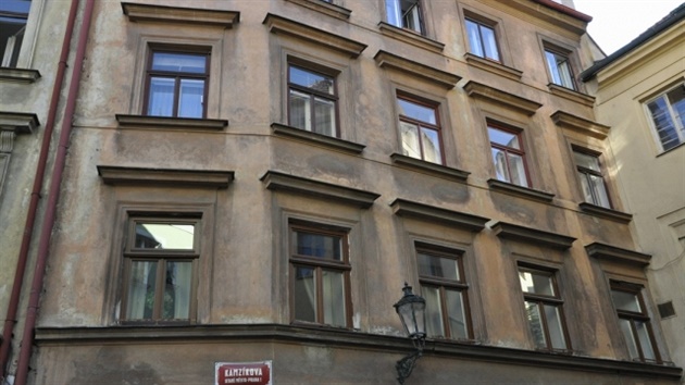 Obytný dm v Kamzíkové ulici