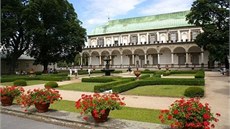 Letohrádek královny Anny hostí výstavu o nucené práci za druhé sv�tové války