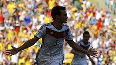 RADOST Z GÓLU. N�mecký stoper Mats Hummels oslavuje trefu, díky ní� jeho tým ve...