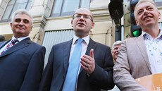Vedení �SSD podalo na post� necelých 23 tisíc obálek k vnitrostranickému...