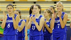 Slovenské basketbalistky do 17 let slaví výhru nad Mexikem.