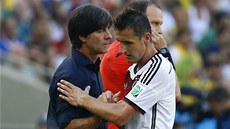 STŘÍDÁNÍ. Německý kouč Joachim Löw stáhl ze hry útočníka Miroslava Kloseho.