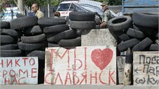Ozbrojení prorutí separatisté steí své kontrolní stanovit ve Slavjansku