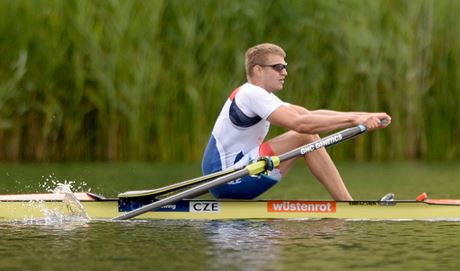 Skifa Ondej Synek by ml patit k hlavním oporám eské výpravy na veslaském MS v Amsterdamu.