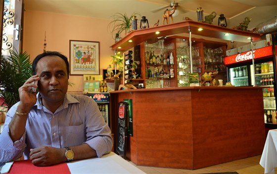 Mamun Hassan v restauraci Curry House na Palmovce