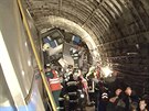 V Moskv vykolejilo metro (15. ervence 2014).