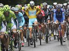 Momentka ze sedmé etapy Tour de France, uprosted lídr závodu Vincenzo Nibali...