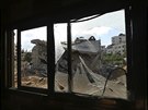 Pohled na dm, který byl znien izraelským náletem na msto Gaza