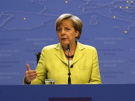 Nmecká kancléka Angela Merkelová na tiskové konferenci v Bruselu po summitu...