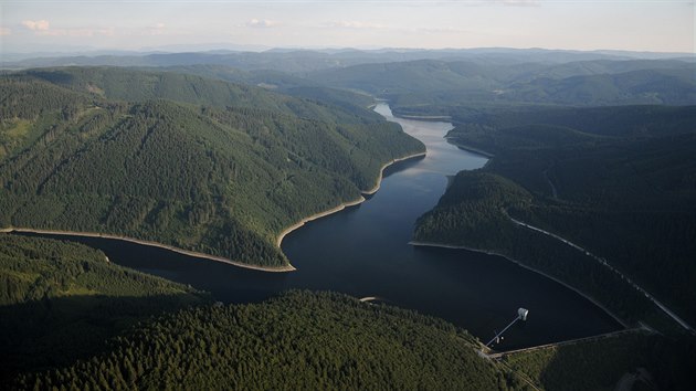 doln ndr ance zahradila eku Ostravici v 60. letech minulho stolet a slou vhradn jako zsobrna pitn vody.