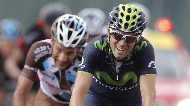 FINI. Alejandro Valverde a za nm Jean-Christophe Peraud m do cle dest etapy Tour de France.
