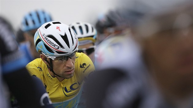 Vincenzo Nibali ve lutm dresu ldra Tour de France