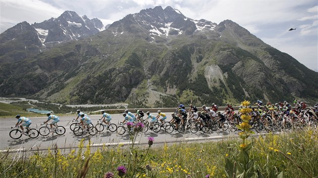 Momentka ze 14. etapy Tour de France