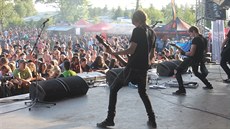 A�koli v pátek festivalu po�así nep�álo a v�ude se vytvo�ila vrstva bahna,...